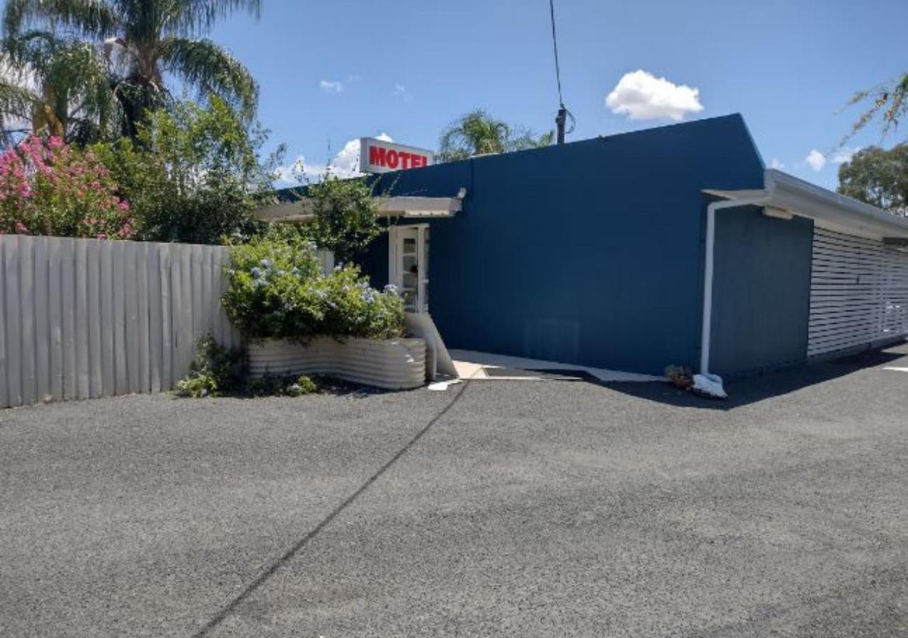 Chinchilla Motel Exterior photo